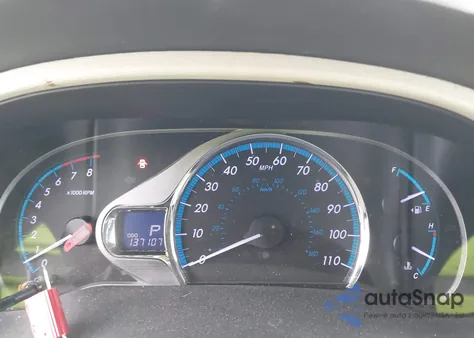 2014 Toyota Sienna Xle V6 8 Passenger из США, поврежденный, VIN 5TDYK3DC1ES525494